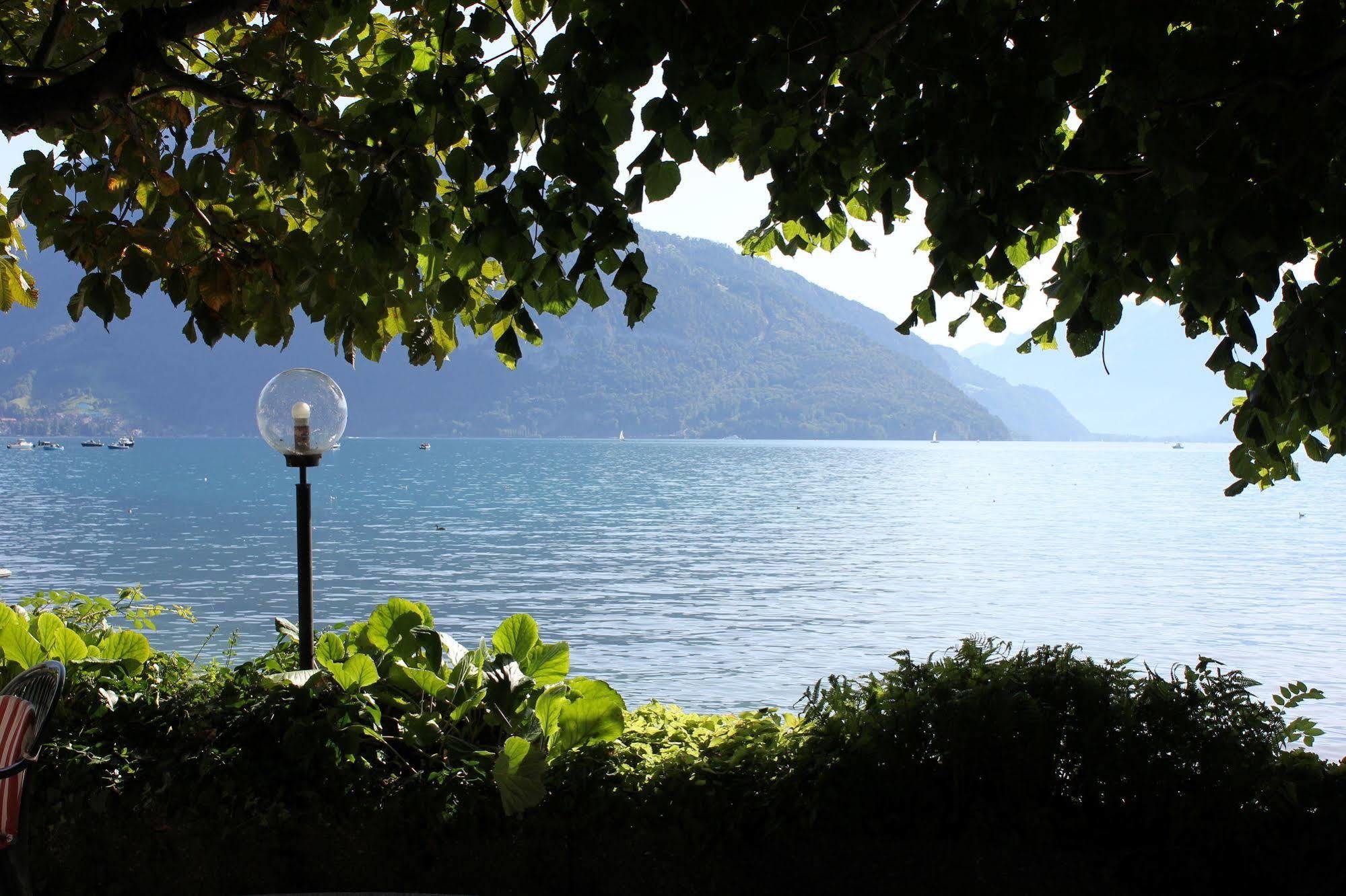 Strandhotel Seeblick Faulensee Exteriör bild