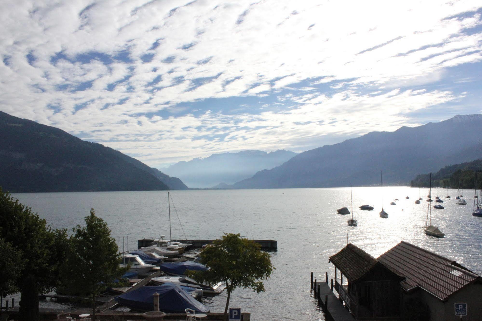 Strandhotel Seeblick Faulensee Exteriör bild